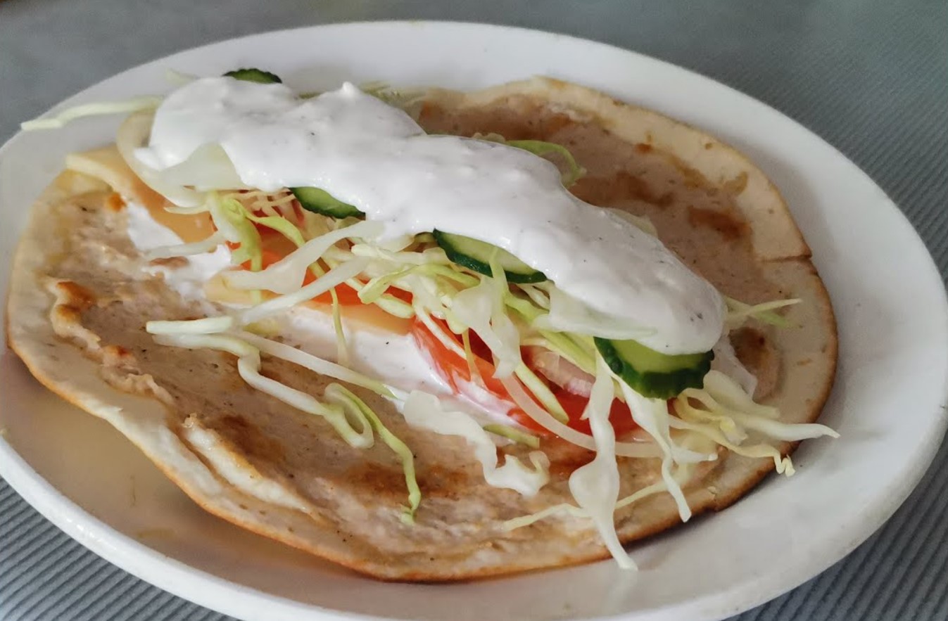 ТОРТИЛЬЯ С КУРИЦЕЙ И ОВОЩАМИ! Простые рецепты из тортильи с курицей, белым соусом и овощами.