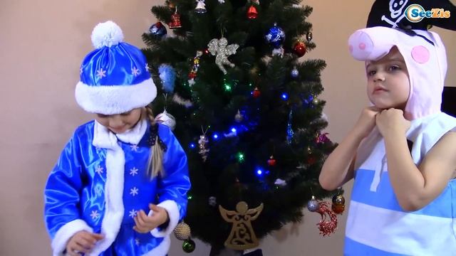 Christmas Challenge for Kids - Yaroslava Челлендж Видео для детей Tiki Taki