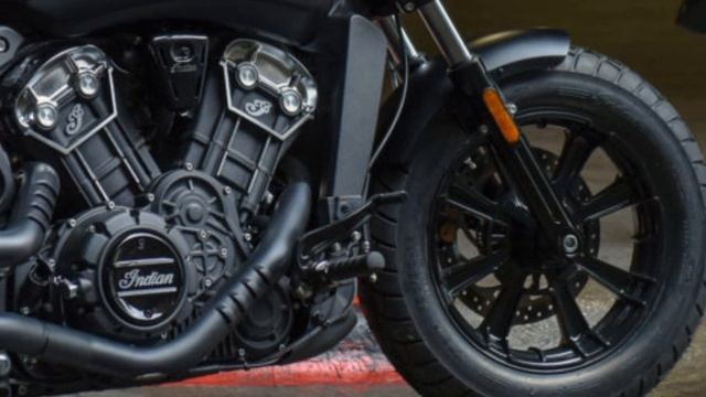 2020 Triumph Bonneville BOBBER VS 2020 Indian Scout Bobber- Visual Comparison