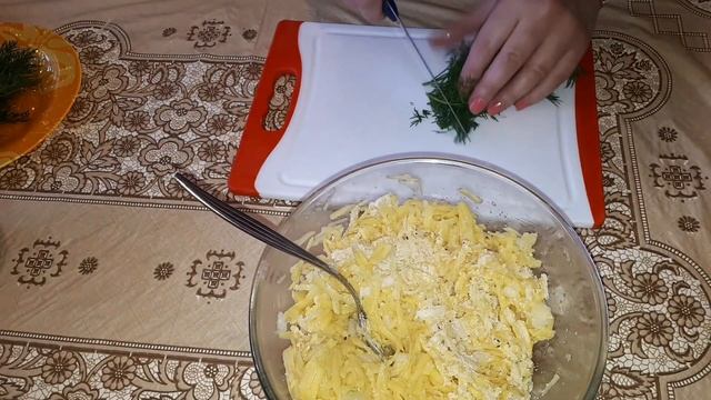 Драники картофельные на манке.