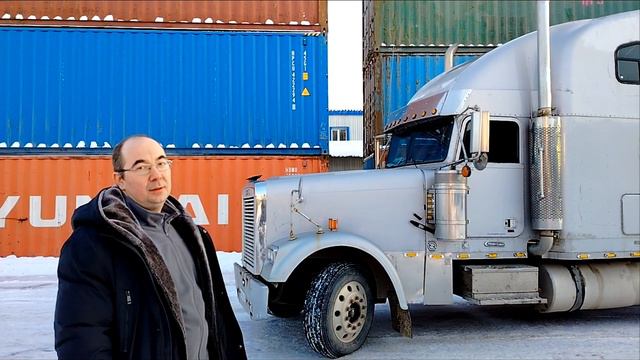 Freightliner Classic за 125 тысяч рублей)