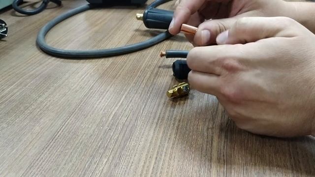 Как собирать и разбирать сварочные кабеля.