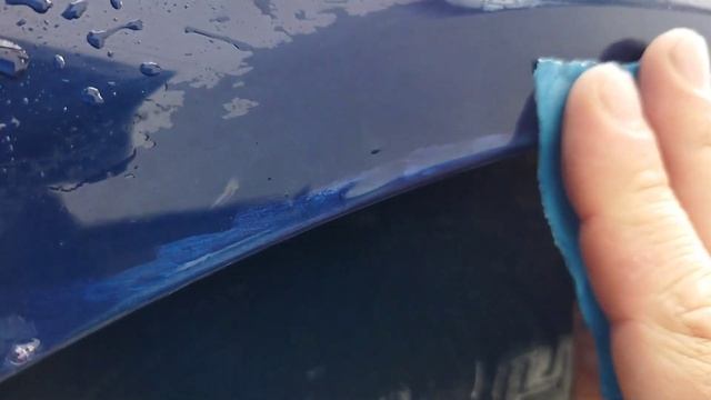 Как убрать царапины и потёртости на кузове автомобиля своими руками без покраски. Ремонт царапин.