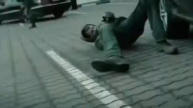 БОЕВИК ОБОРОТНИ В ПОГОНАХ