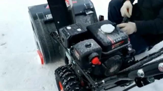 Дешёвые снегоуборщики - обзор и запуск в холод снегоуборщиков Парма