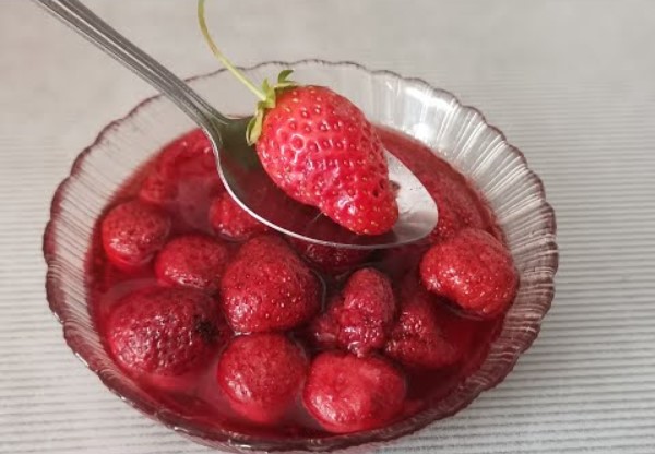 ВАРЕНЬЕ БЕЗ ВАРКИ ЯГОД! ВКУСНОЕ КЛУБНИЧНОЕ ВАРЕНЬЕ!