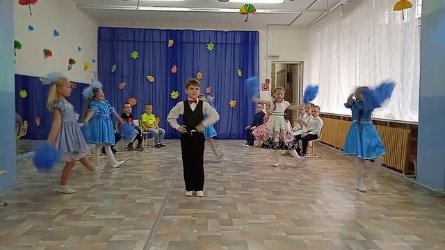 Танец "Капельки -3-4-5"