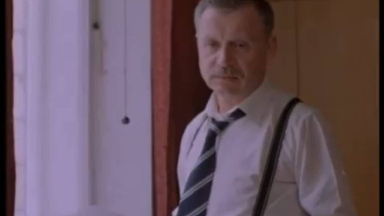 Агенты КГБ тоже влюбляются (1991)