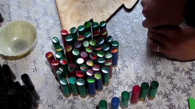 Снаряжение патронов 16 калибра туалетной бумагой. Самый дешёвый пыж для патрона.