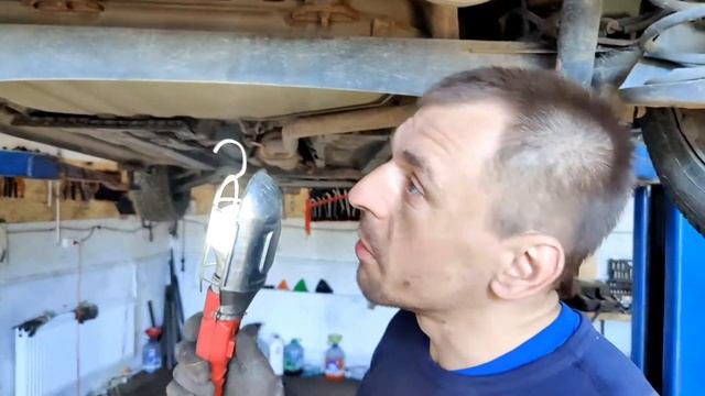 Один из лучших бу компактвэнов - Обзор KIA VENGA | Плюсы / минусы / болячки