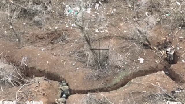 Мощное видео штурма: наши бойцы врываются в окопы нацистов
