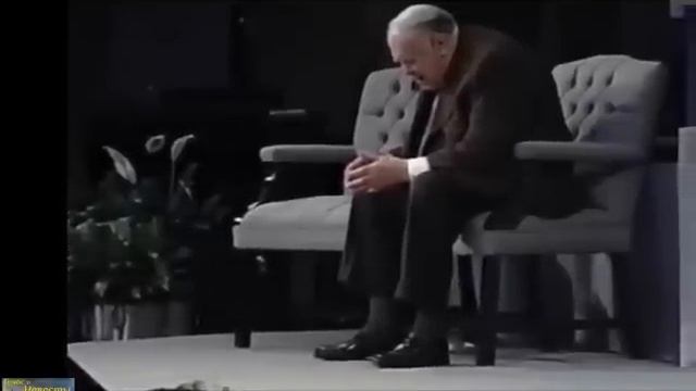Кеннет Е. Хейгин молится на языках (молитва духом) Молитесь вместе с ним.