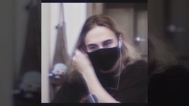 Йоши снял маску... by iriis0n