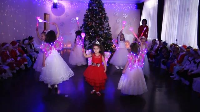 "Танец Фей" на новогоднем празднике
