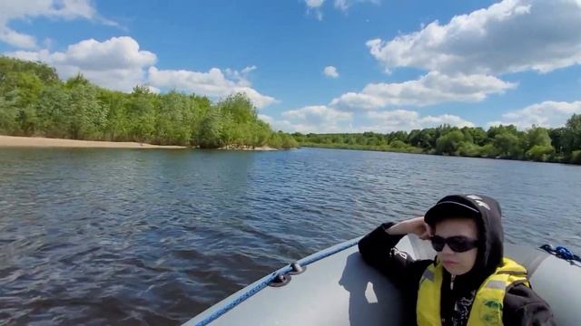 Обкатка китайского мотора гладиатор 9.8 второй выход на воду.