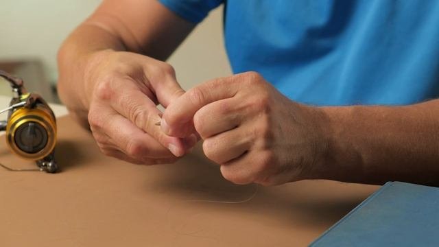 Как намотать леску на катушку. Простой способ