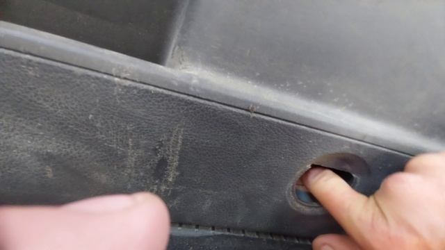 Открыть БАГАЖНИК ИЗНУТРИ в VW