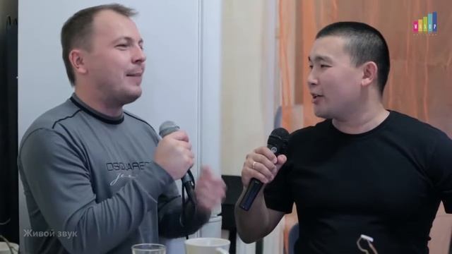 Я  Сумишевский и Е  Турлубеков   Конь