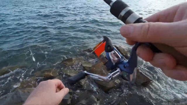 Чёрное море, рыбалка спиннингом с берега, на бомбарду. Скорпена, ласкирь.