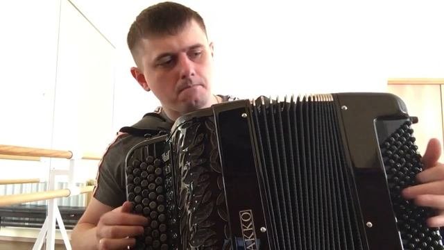 Виртуозное исполнение на баяне пьесы “Indefference” Tony Murena. Баянист-виртуоз Иван Адыбаев.