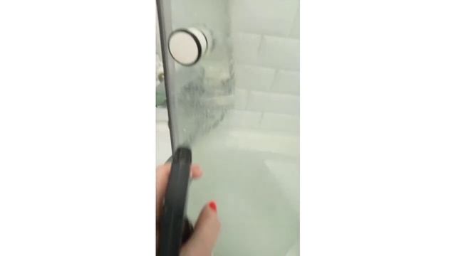 ❤️ Чем отмыть стекла в душевой кабине? Бюджетный, простой вариант.