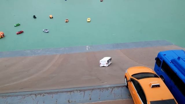 CARBOT TRANSFORMERS DISNEY CAR SLIDE 카봇 트랜스포머 디즈니카 미끄럼틀 놀이