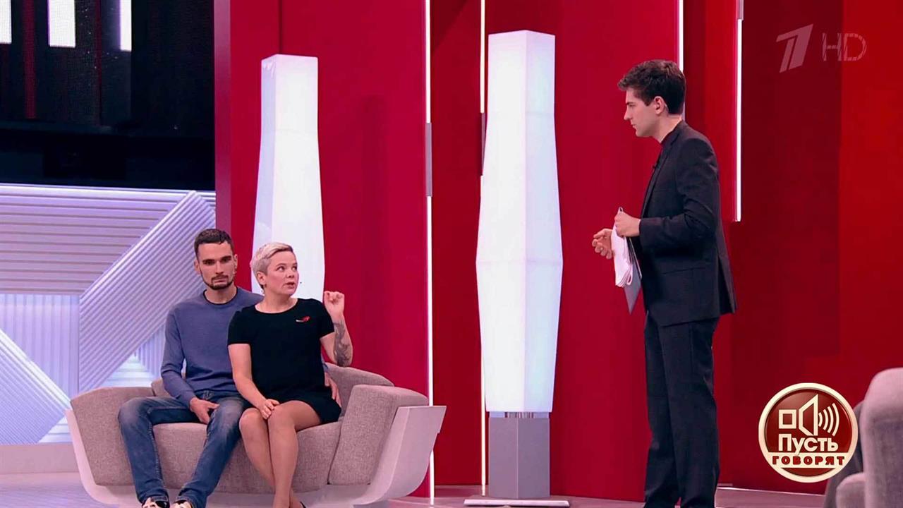 У женщины, удалившей грудь, забрали детей. Пусть говорят. Выпуск от 27.09.2017