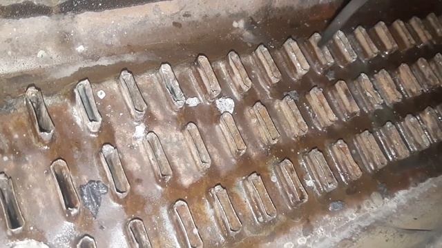 как почистить медный радиатор ГАЗ ПАЗ. Пайка оловом. экономим больше 100$