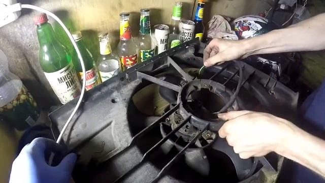ШЕВРОЛЕ КРУЗ 1.8. /ТЕПЛОВОЙ ПРЕДОХРАНИТЕЛЬ ВЕНТИЛЯТОРА ОХЛАЖДЕНИЯ/ Замена вентилятора.
