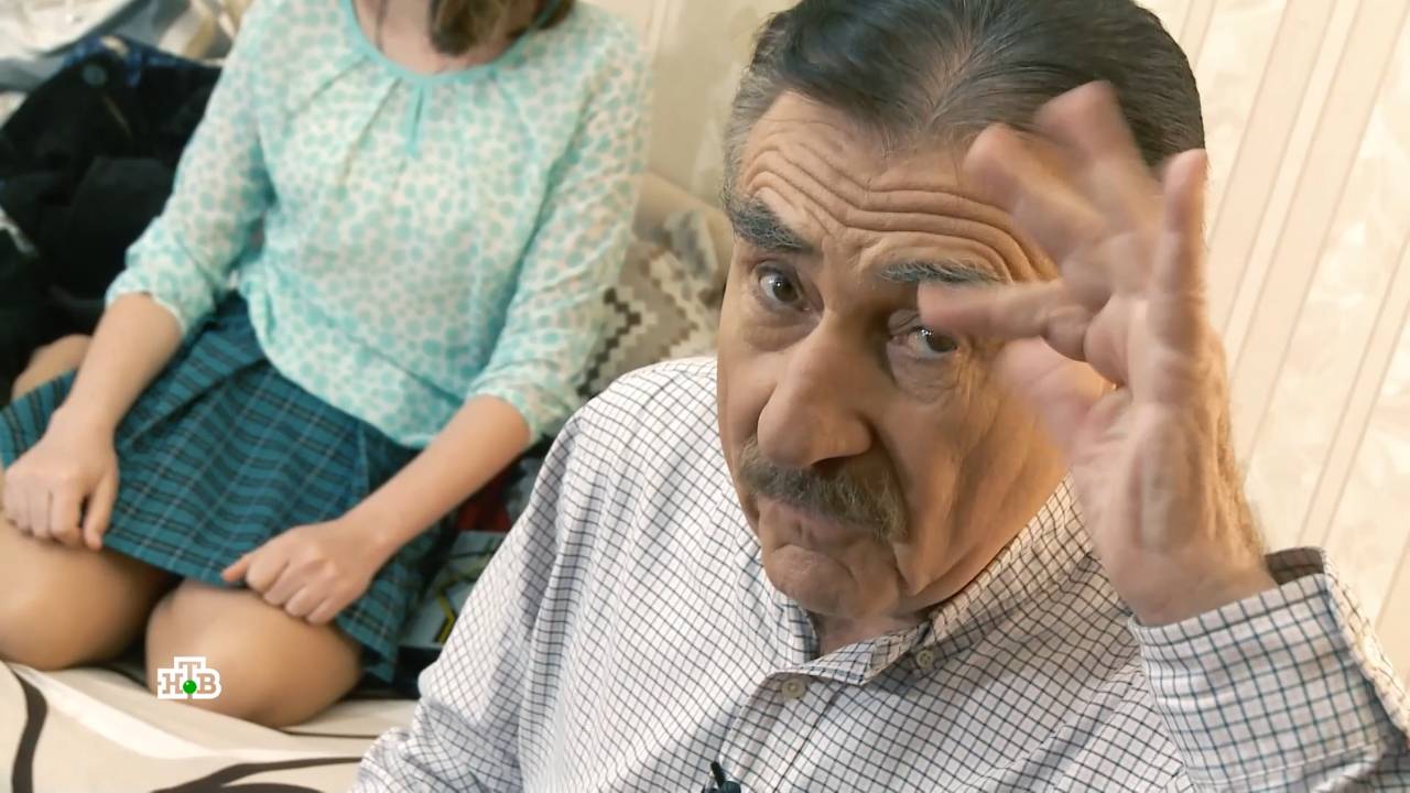 Леонид Каневский отчитывает дочь