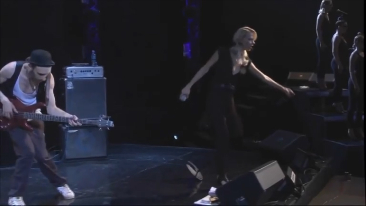 Глюк'oZa (Глюкоза) "Шуга" (NowБой, 2011 год)