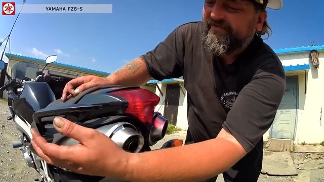 YAMAHA FZ6-S