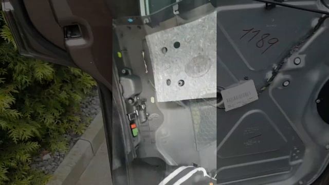 Как снять обшивку карту передней двери VW T5