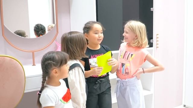 ❤️ ПРИКЛЮЧЕНИЯ ❤️АМИНКА С СЕСТРАМИ ❤️ ПОШЛА В ГОСТИ К МИЛАНЕ ❤️