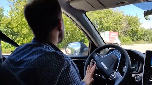 Тест-драйв Haval M6 от владельца Haval Jolion. Хавал М6 самый доступный средне размерный SUV в РФ.