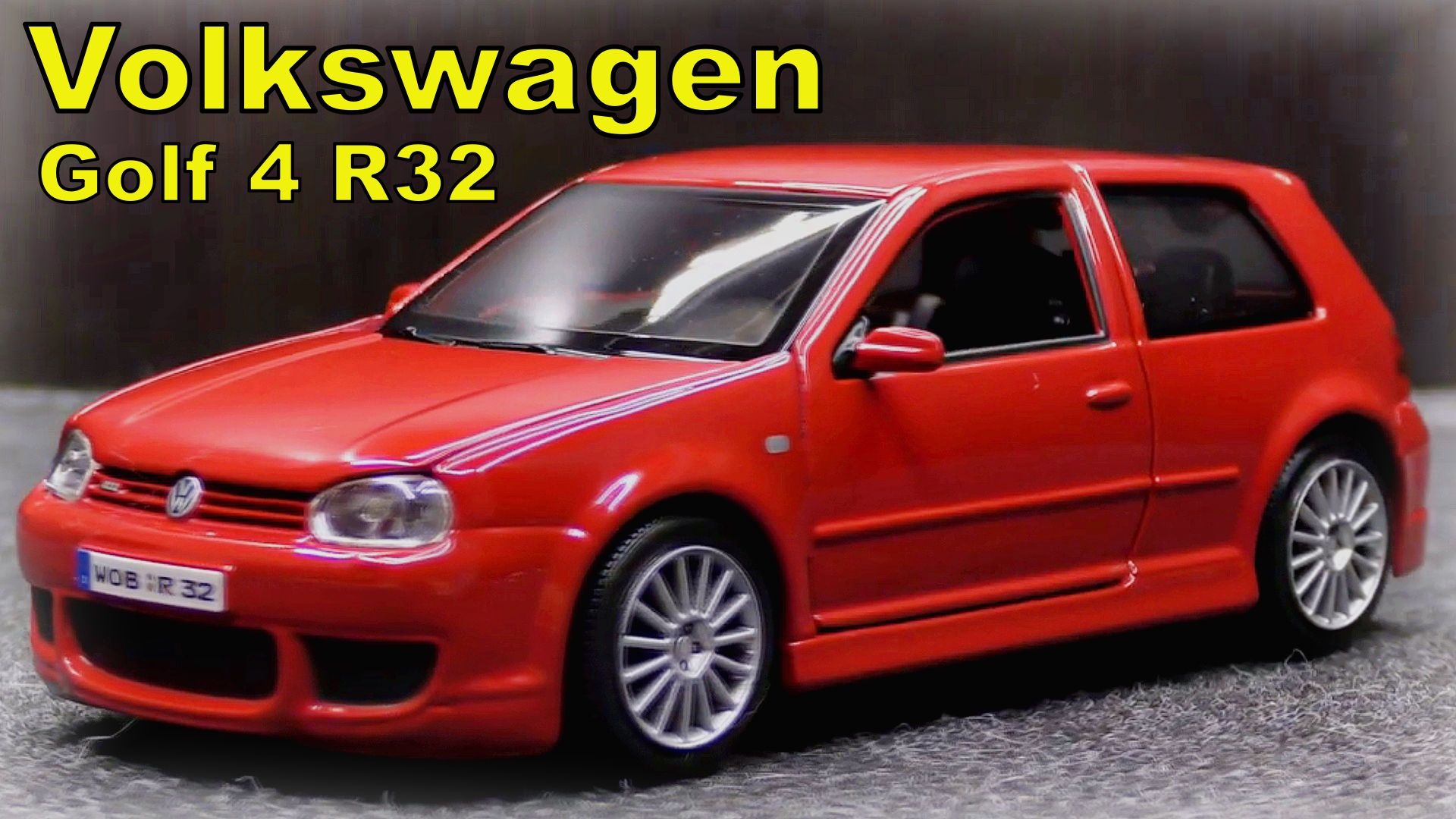 Модель машины Volkswagen Golf 4 R32 Масштаб 1:24 Maisto Специальный выпуск