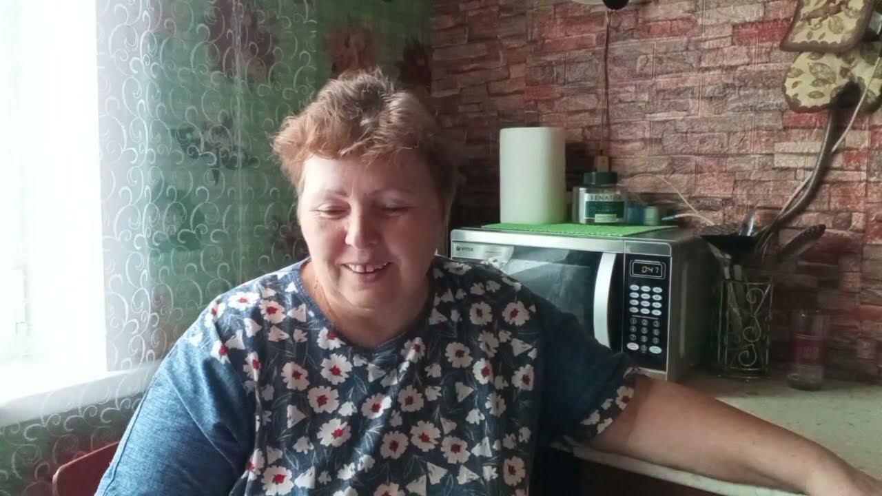 Жизнь в деревне. Небольшие покупки, блинчиков захотелось.