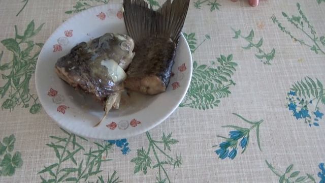 Уха из головы пеленгаса с овощами. Рыбный суп