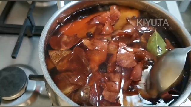 Банально просто, но так ВКУСНО. Грудинка (брюшина) в луковой шелухе.