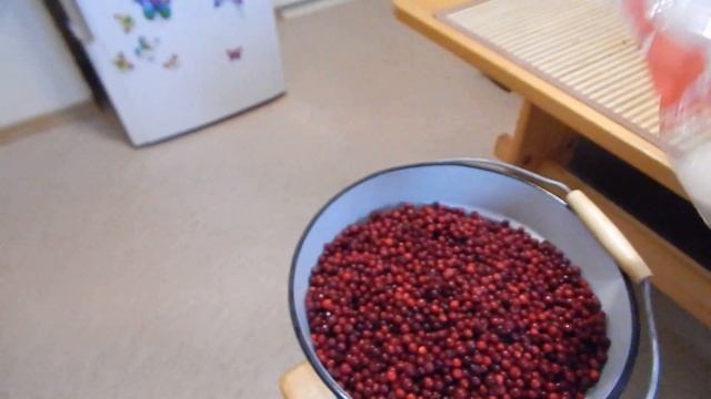 Брусника в сахаре, заготовка на зиму, без варки. Самый простой рецепт. Мурманск