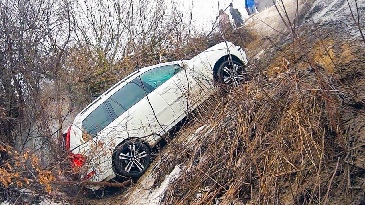 Генералы РАЗБИЛИ два TOYOTA PRADO. ДОИГРАЛИСЬ...