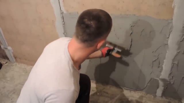 Как ШТУКАТУРИТЬ СТЕНЫ своими руками