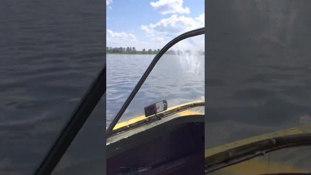 Лодка мкм (Ярославка ) с мотором tohatsu 18 на ходу
