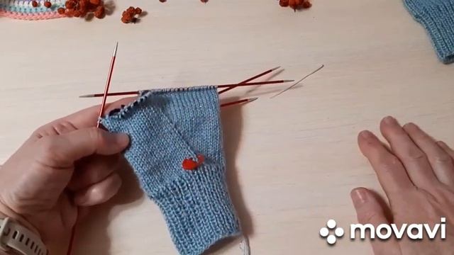 Варежки.Палец индийским клином.Очень просто и быстро!
