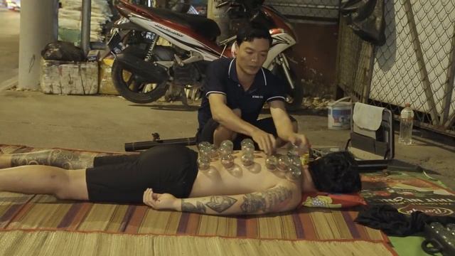 🔥 Crazy $2 Highway Fire Massage ｜ Cupping & Massage ASMR Ho Chi Minh