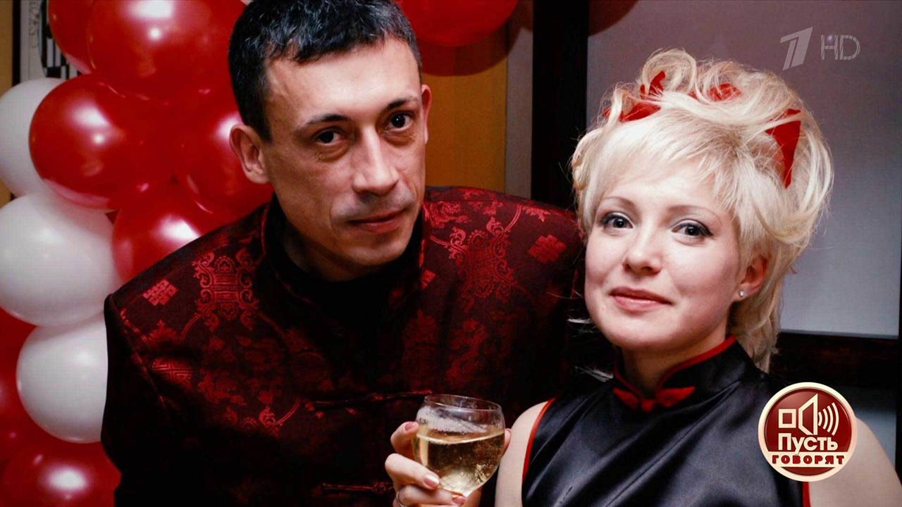 "Вас заказали": интимные фото в обмен на дом? Пусть говорят. Выпуск от 20.09.2018