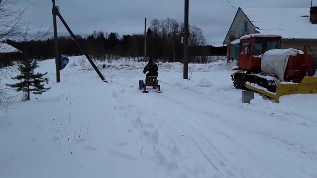 гусеницы на мотоблоке в работе