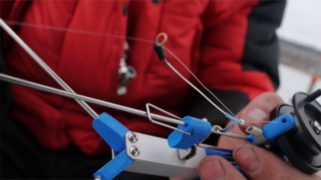 Самоподсекающая удочка для зимней рыбалки СУР-300. Старт продаж.
