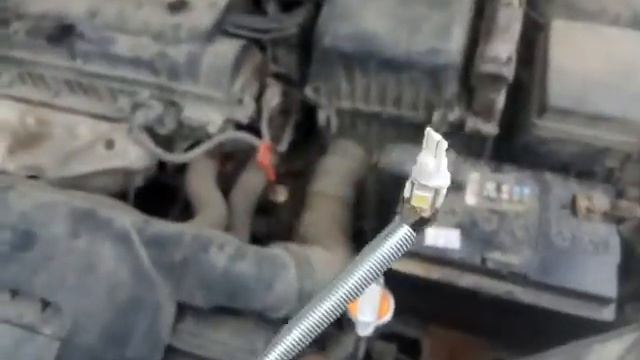 Самые яркие лампы габаритов и как достать упавшую в фару лампочку