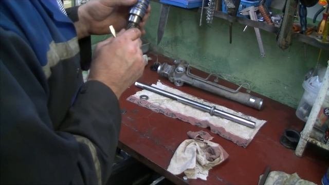 РЕМОНТ РУЛЕВОЙ РЕЙКИ ОПЕЛЬ (OPEL) СВОИМИ РУКАМИ. ЗАМЕНА РЕМКОМЛЕКТА РУЛЕВОЙ РЕЙКИ (SAGINAW). DIY